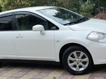 Nissan Tiida-11