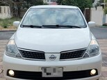 Nissan Tiida-1