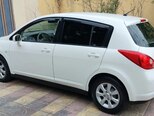 Nissan Tiida-2