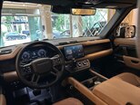 Land Rover Defender-11