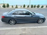 Mercedes E 220-3