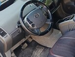 Toyota Prius-5