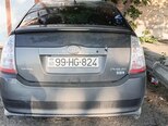 Toyota Prius-13