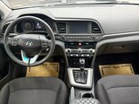 Hyundai Elantra-10