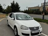 Volkswagen Jetta-1
