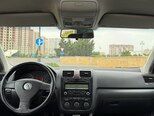 Volkswagen Jetta-10