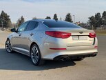 Kia Optima-4