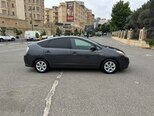 Toyota Prius-7