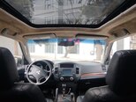 Mitsubishi Pajero-3