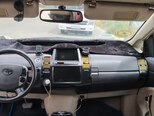Toyota Prius-3