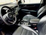 Kia Sorento-8