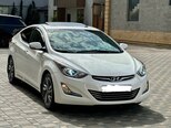 Hyundai Elantra-2
