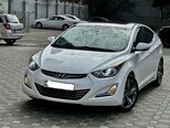 Hyundai Elantra-4