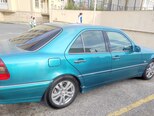 Mercedes C 220 d-3