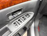 Mitsubishi Outlander-11