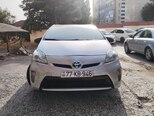Toyota Prius-14