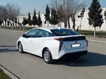 Toyota Prius-7