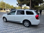 Renault Logan-4