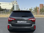 Kia Sorento-5