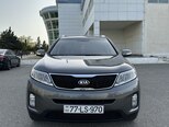 Kia Sorento-1