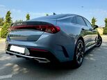 Kia K5-7