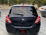 Nissan Tiida-10