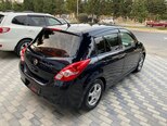 Nissan Tiida-12