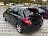Nissan Tiida-11