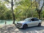 BMW 323-4