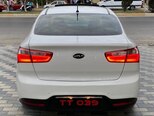 Kia Rio-10