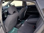 Toyota Prius-5