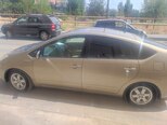 Toyota Prius-2