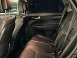 Kia Sorento-19