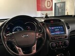 Kia Sorento-14