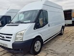 Ford Transit-5