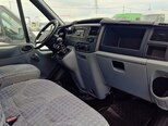 Ford Transit-7
