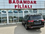 Toyota Land Cruiser-7