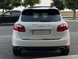 Porsche Cayenne-4