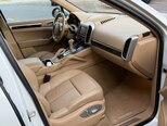Porsche Cayenne-8