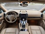 Porsche Cayenne-5