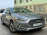 Hyundai Elantra-1