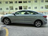 Hyundai Elantra-9