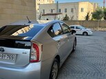 Toyota Prius-6