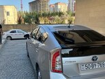 Toyota Prius-4
