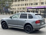 Porsche Cayenne S-7