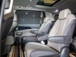Kia Carnival-17