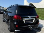 Toyota Land Cruiser-4