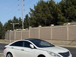 Hyundai Sonata-5