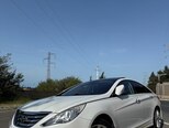 Hyundai Sonata-6