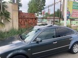 Volkswagen Passat-8